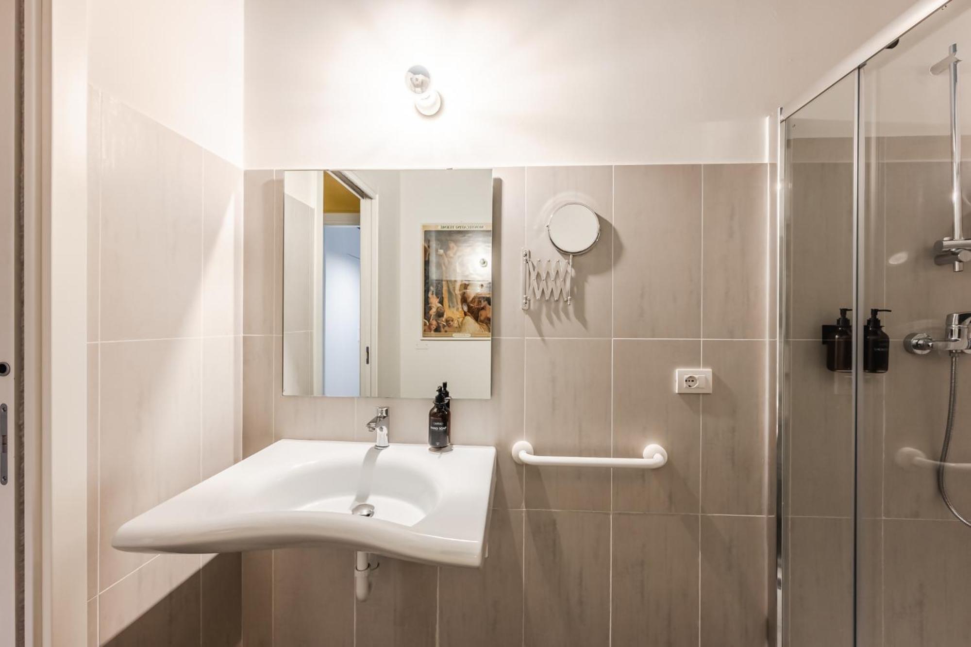 Infinity Suite Verona Free Parking Kültér fotó